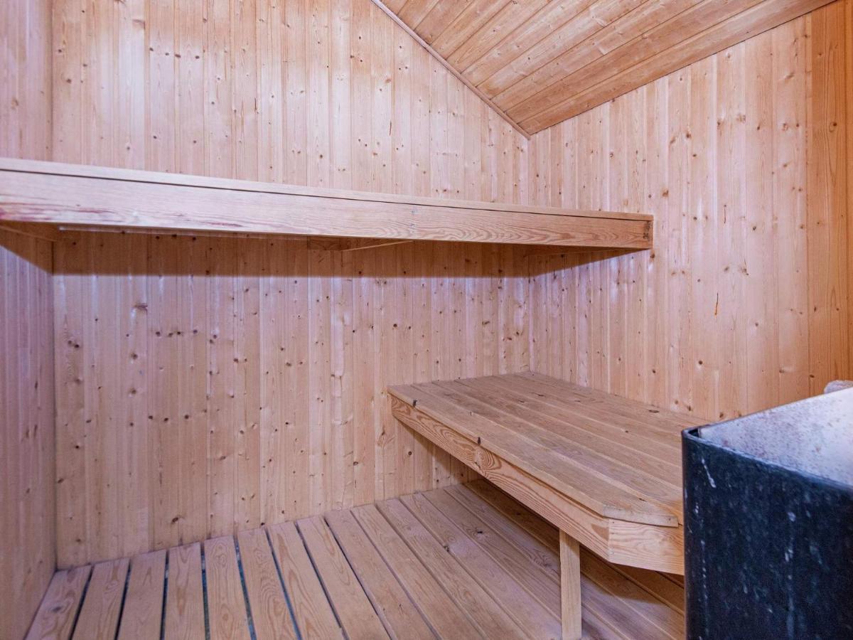 10 Person Holiday Home In Juelsminde Sonderby  Exterior photo